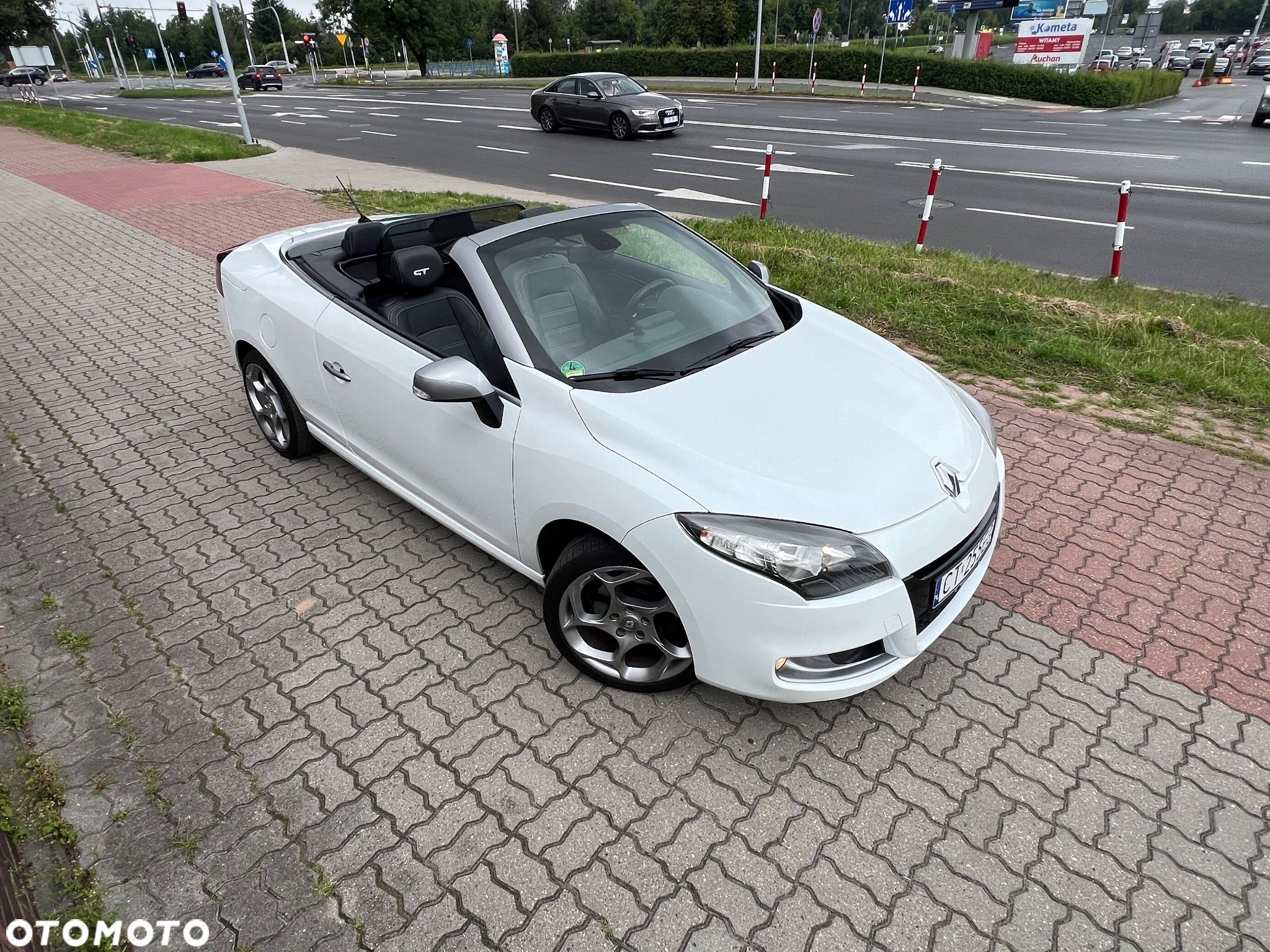 Renault Megane TCe 180 Coupe Dynamique - 1