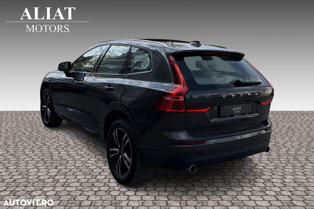 Volvo XC 60 B4 D AWD Geartronic Momentum Pro - 8