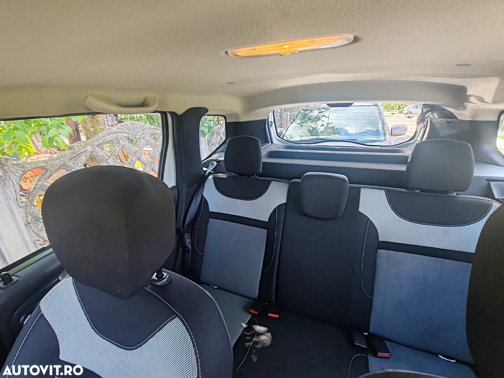 Dacia Duster - 11