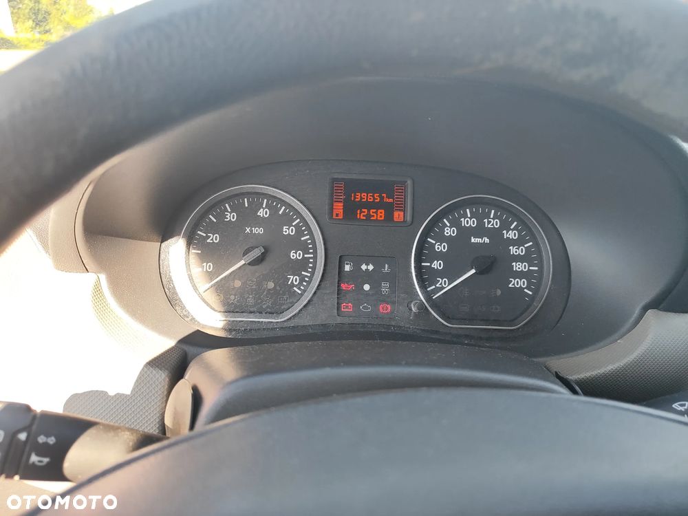 Dacia Sandero 1.4 MPI - 11