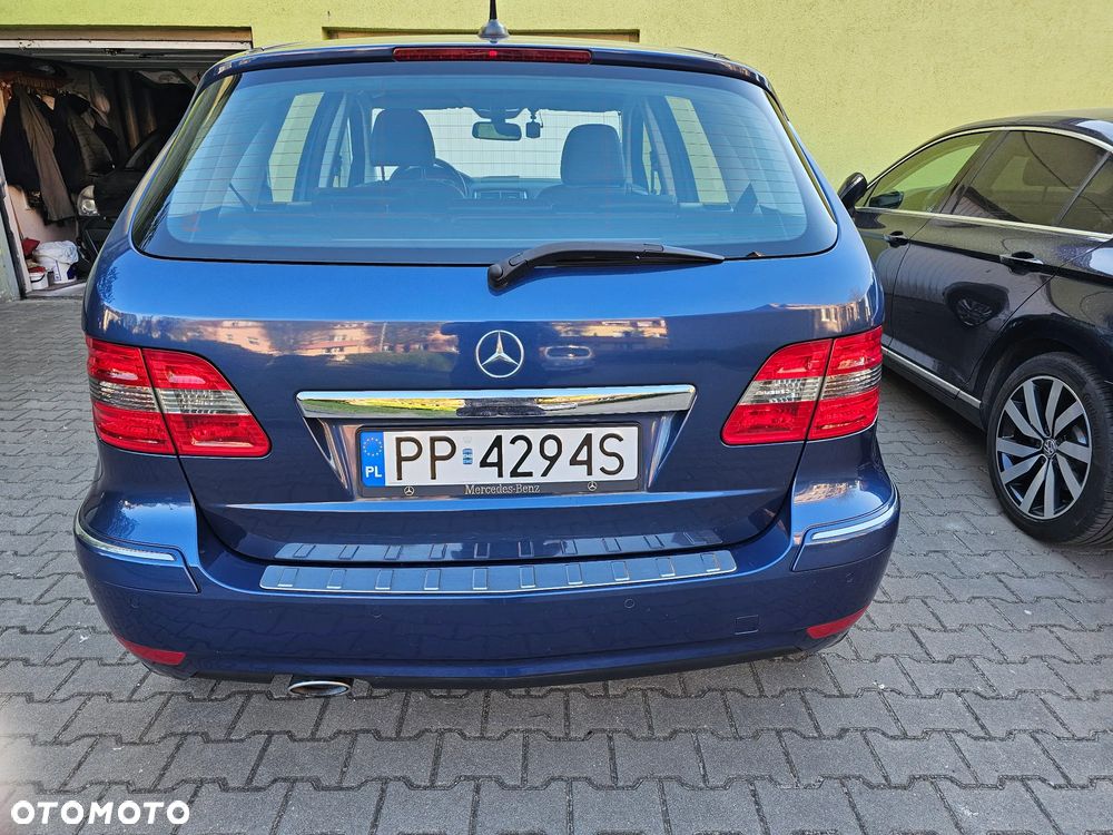 Mercedes-Benz Klasa B 180 CDI DPF Special Edition - 23