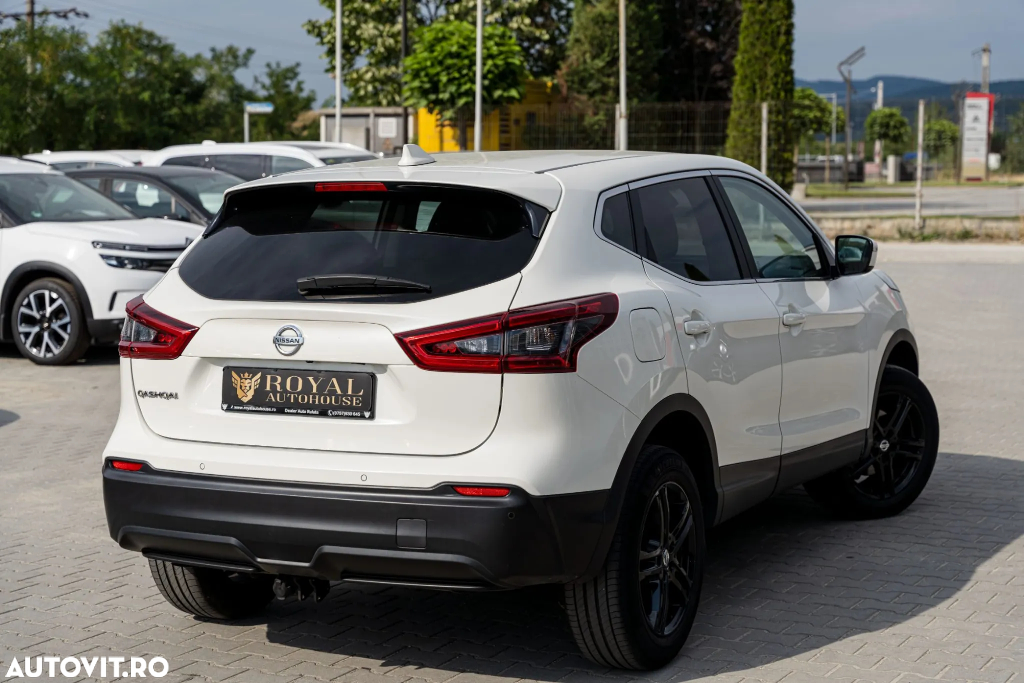 Nissan Qashqai 1.5 DCI Start/Stop N-Connecta - 3