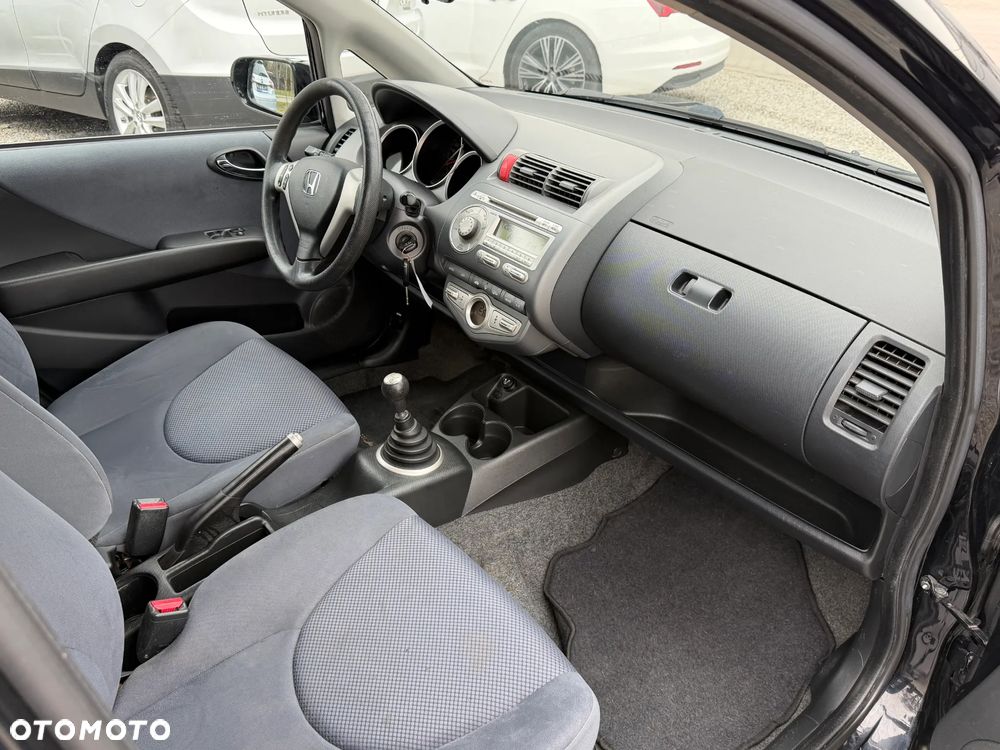 Honda Jazz 1.4 Style - 29