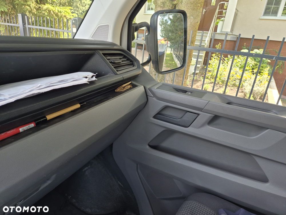 Volkswagen Transporter - 10