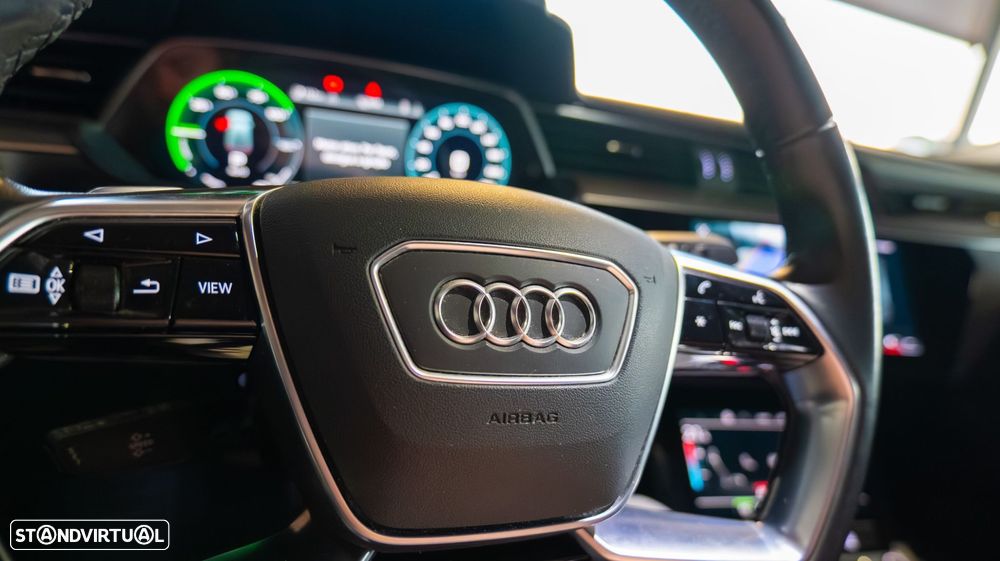 Audi Q8 e-Tron Sportback 55 quattro Advanced - 17