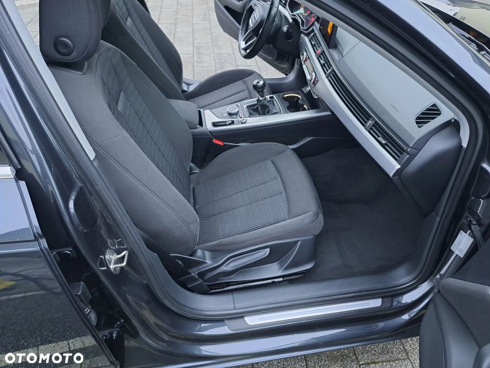 Audi A4 Limousine 2.0 TDI DPF Ambition - 23