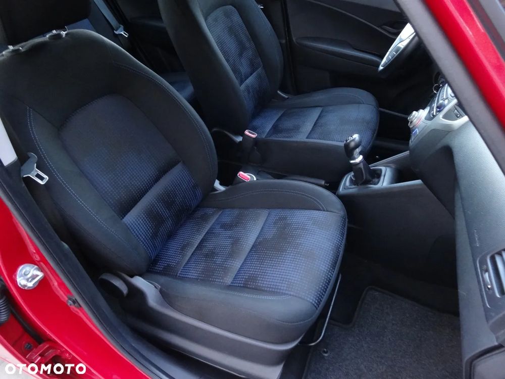 Hyundai ix20 1.4 UEFA EURO 2012 Edition - 26