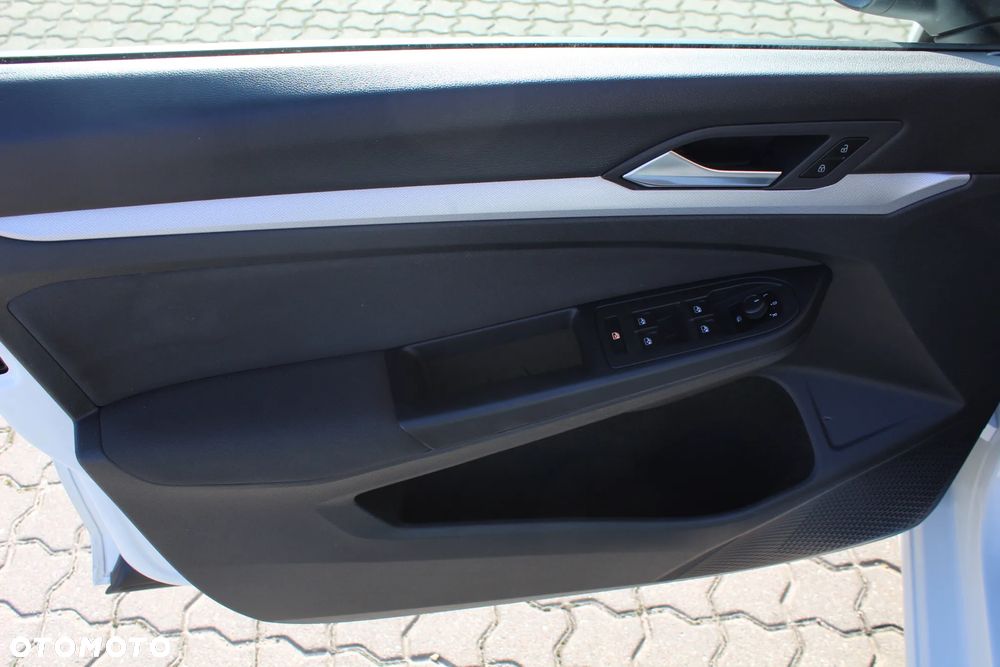 Volkswagen Golf - 13