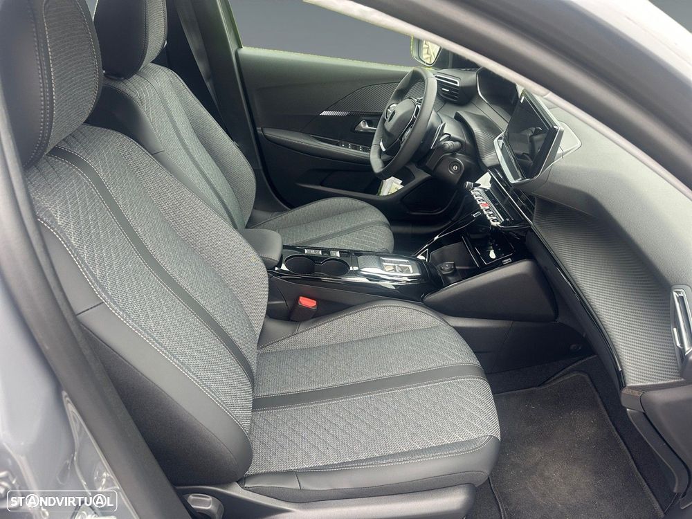 Peugeot 208 1.2 Hybrid Allure e-DCS6 - 16