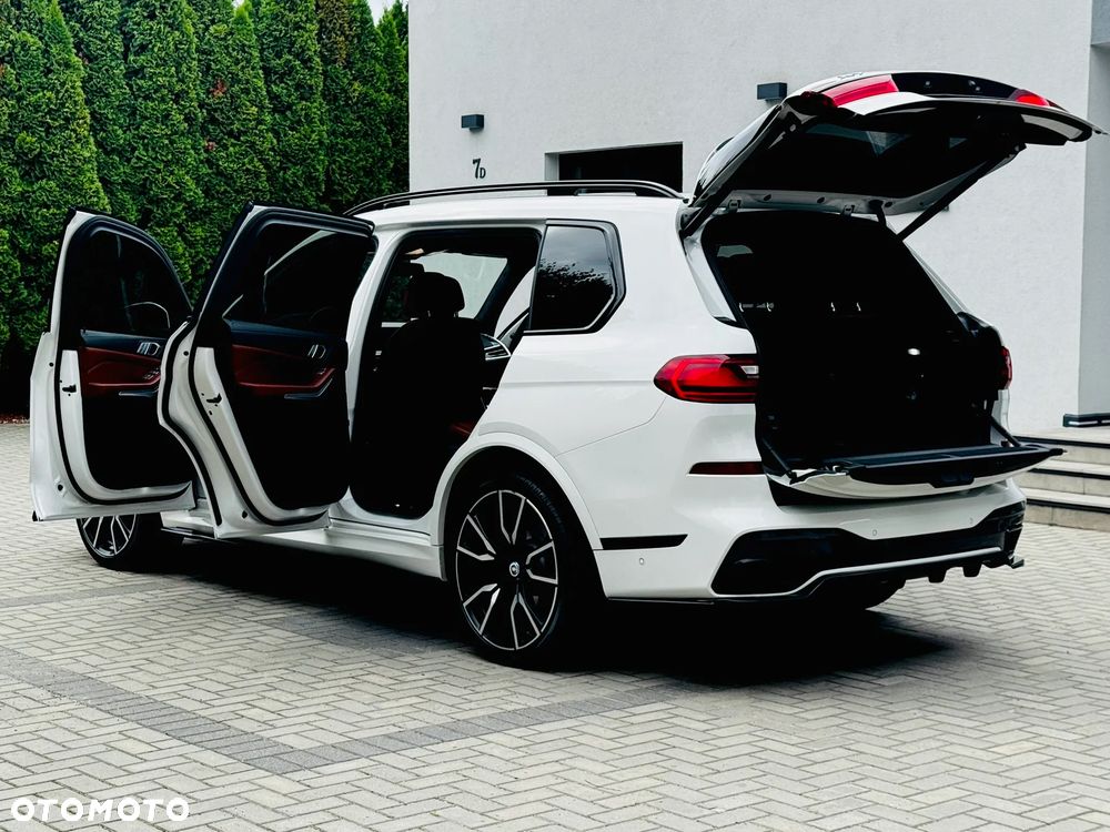 BMW X7 xDrive40i - 14