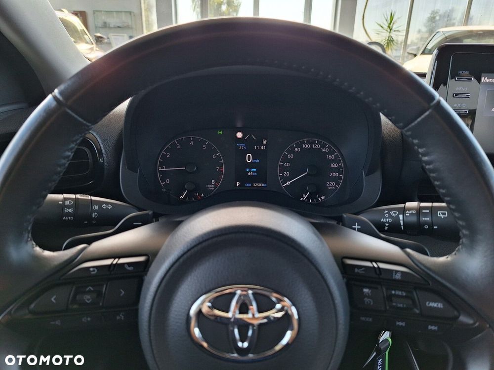 Toyota Yaris 1.5 Comfort CVT - 22