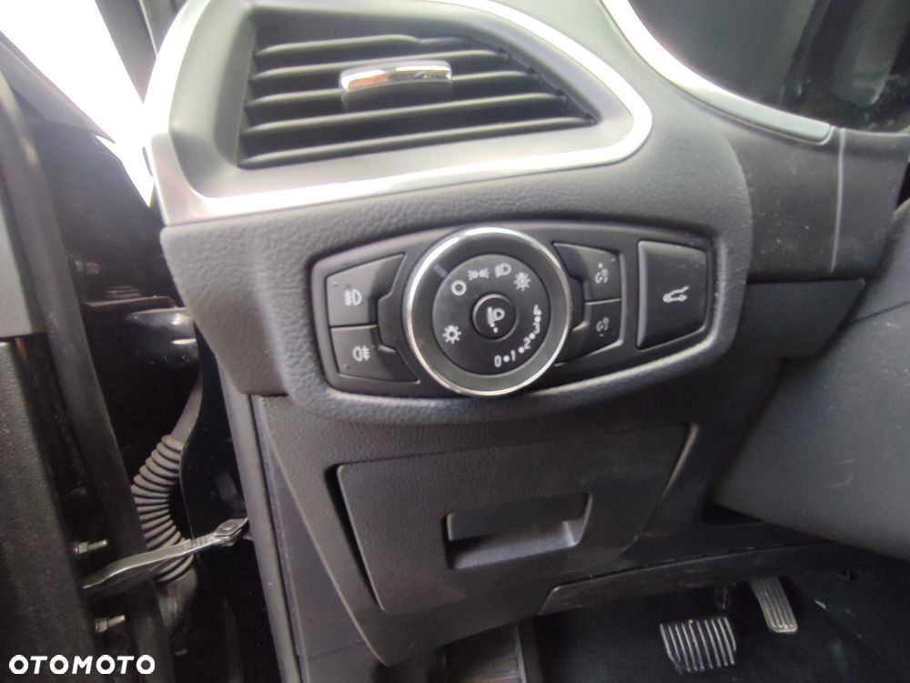 Ford S-Max 2.0 TDCi Bi-Turbo Titanium PowerShift - 21
