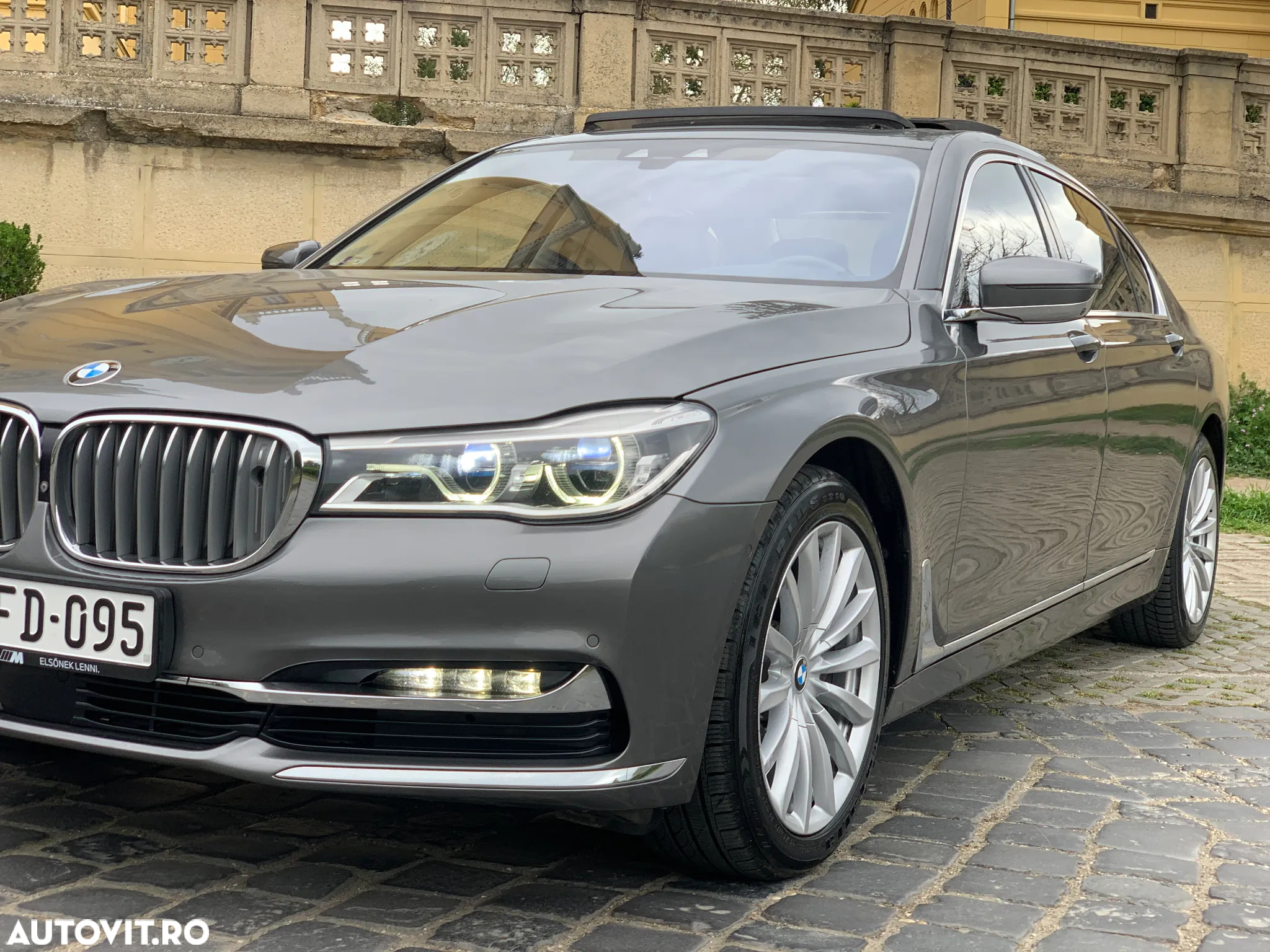 BMW Seria 7 740Ld xDrive - 2