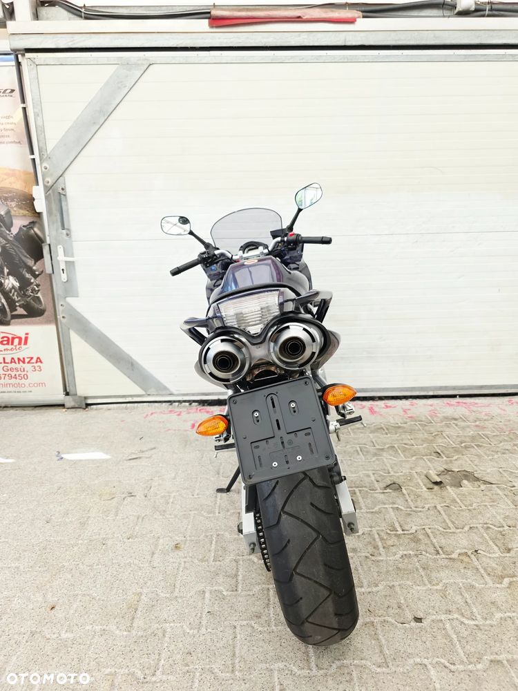 Yamaha FZ - 23