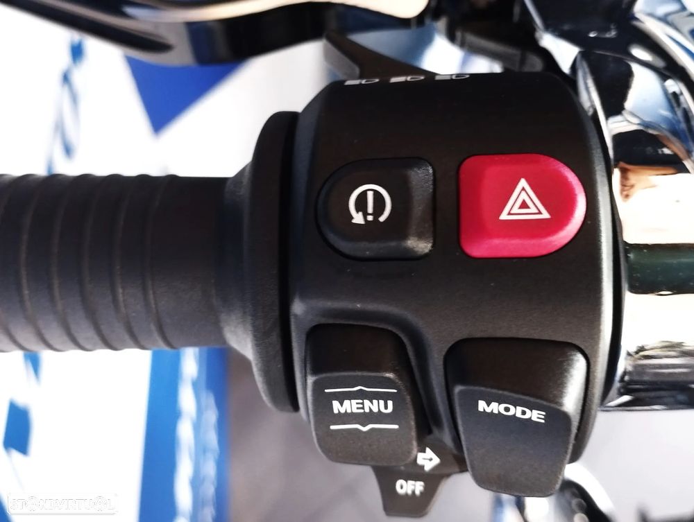 BMW R 18 FIRST EDITION - 2