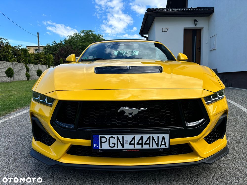 Ford Mustang - 21
