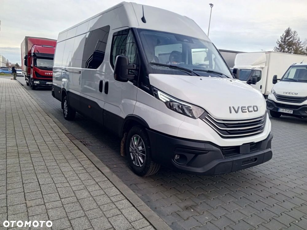 Iveco Daily 35S18HA8V - 5