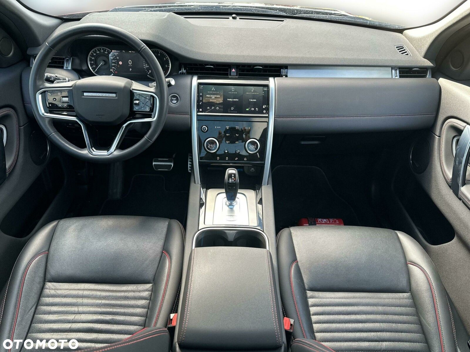 Land Rover Discovery Sport - 11