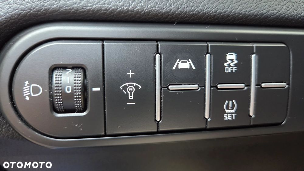Kia Ceed 1.5 T-GDI M - 26