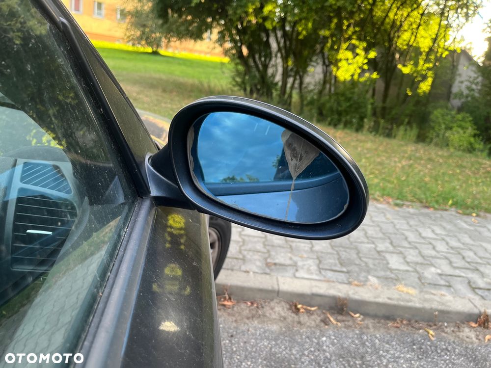 BMW Seria 1 116i - 4