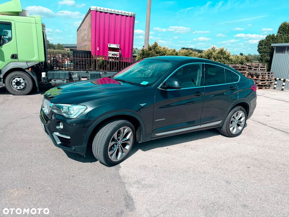 BMW X4 xDrive20d xLine - 1