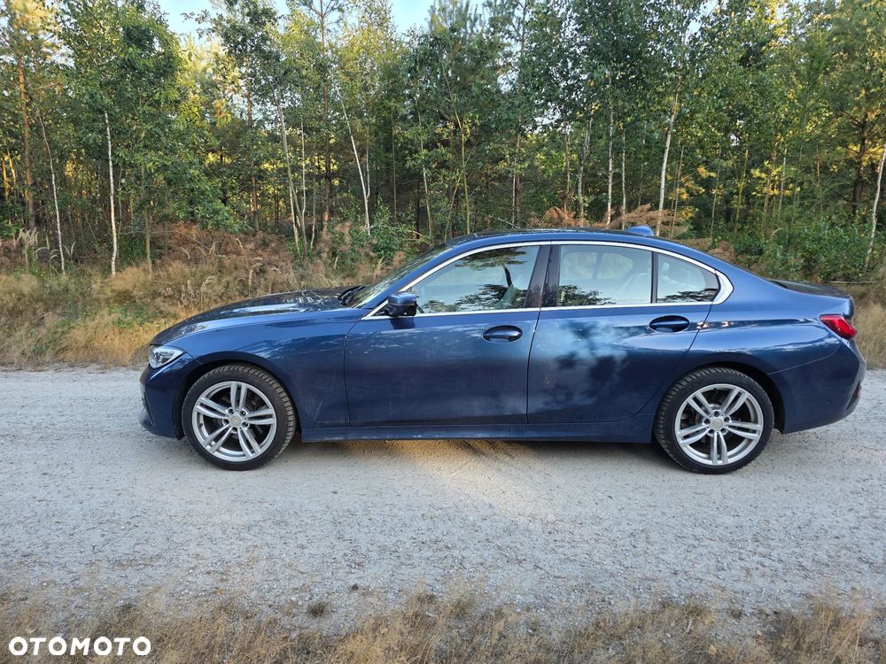 BMW Seria 3 330i Sport Line - 6