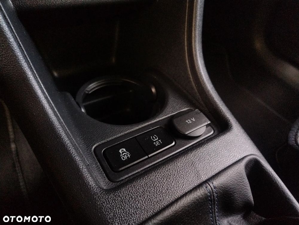 Volkswagen up! club - 28