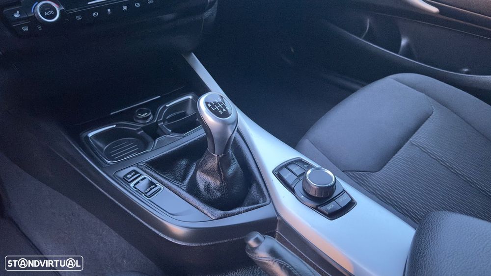 BMW 116 d EfficientDynamics Edition Sport Line - 19