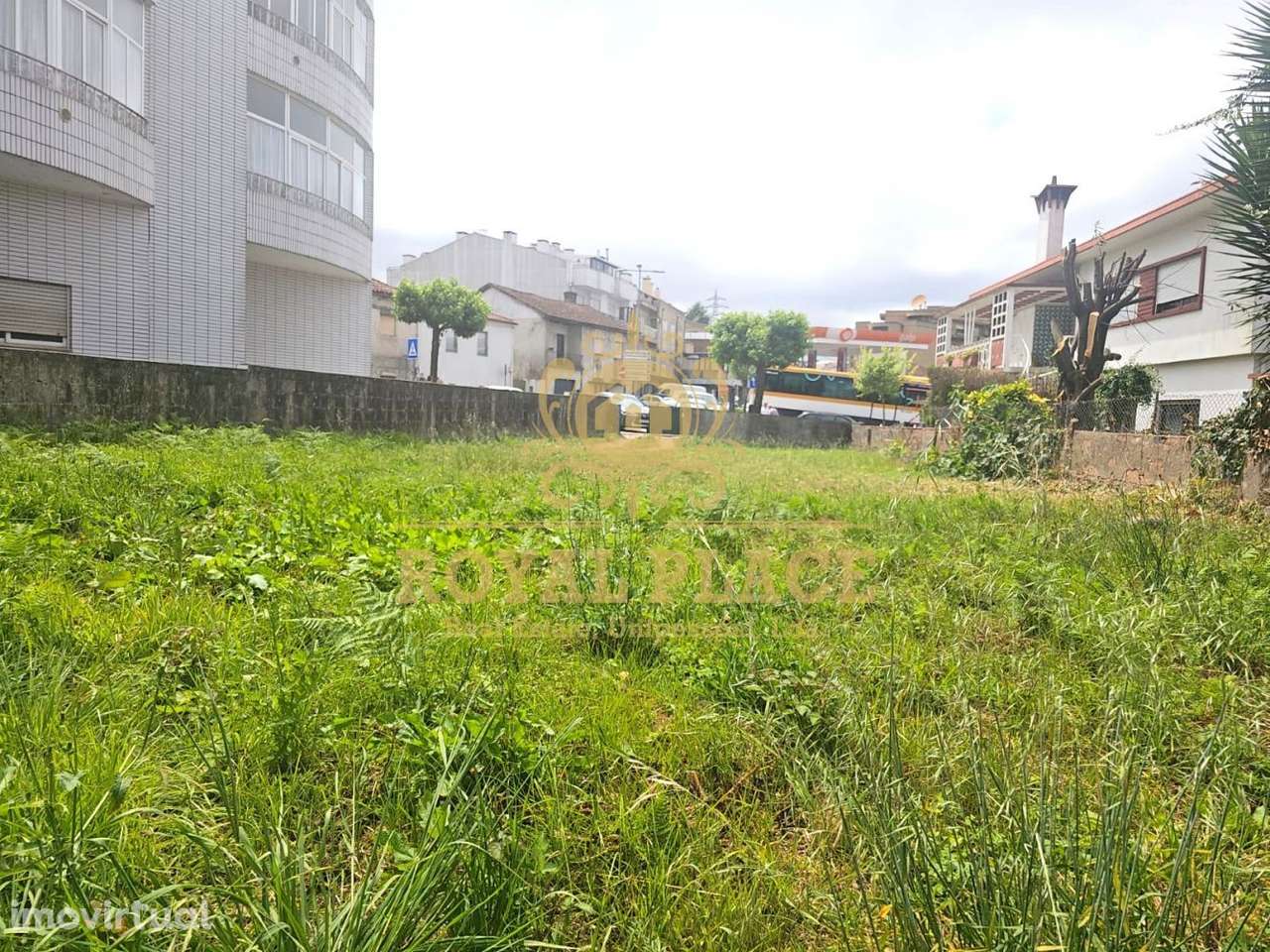 Terreno no centro de Fiães - Grande imagem: 2/8