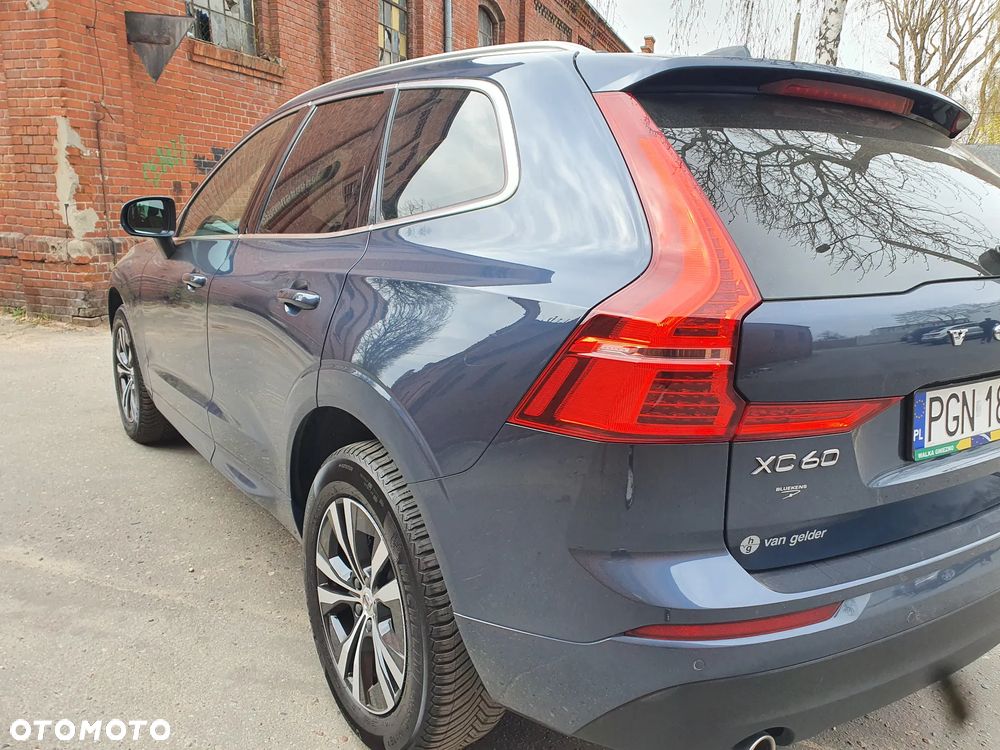 Volvo XC 60 B4 B Geartronic Momentum Pro - 7