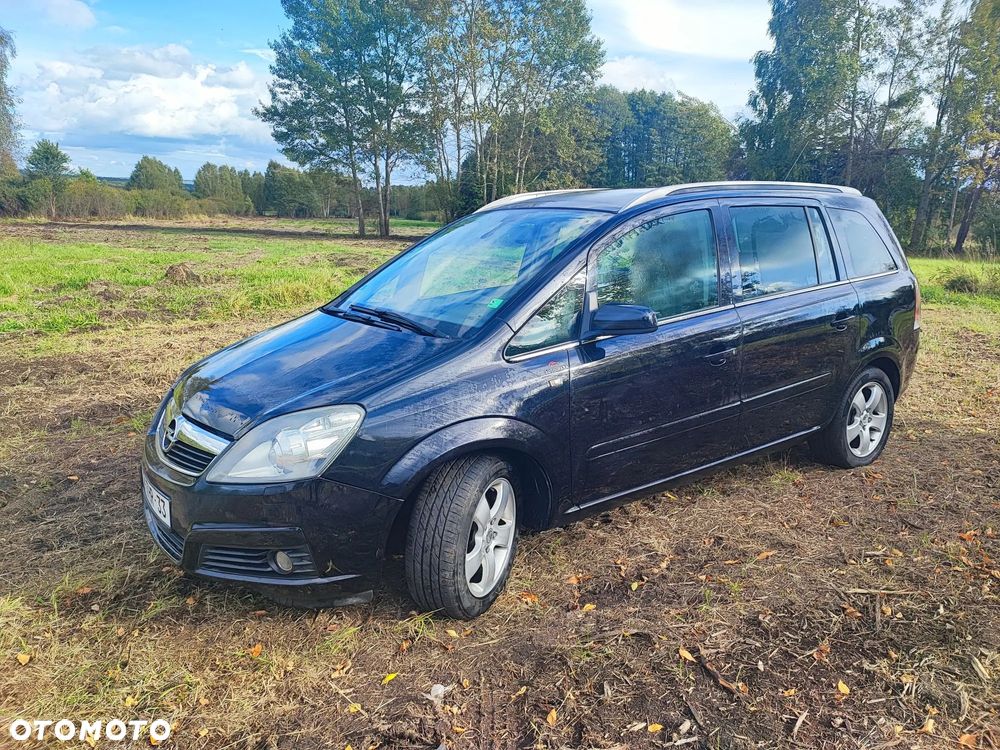 Opel Zafira 2.0 OPC - 1