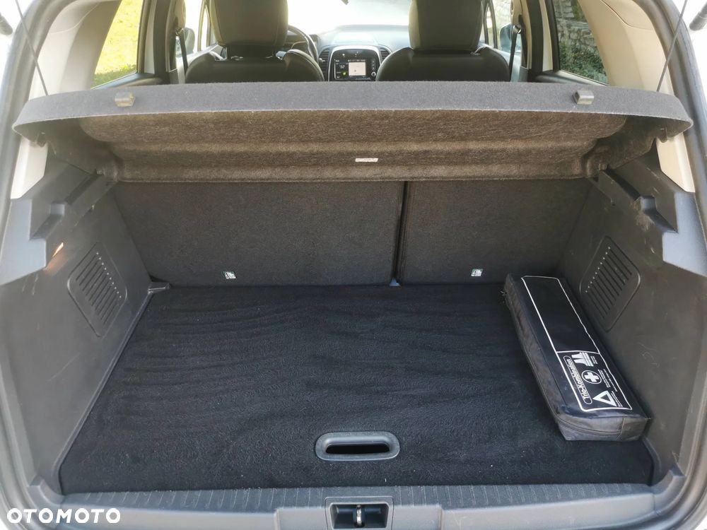 Renault Captur ENERGY TCe 120 EDC LIMITED - 11