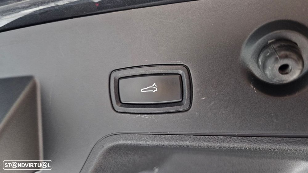 Porsche Panamera Sport Turismo 4 E-Hybrid Platinum Edition - 31