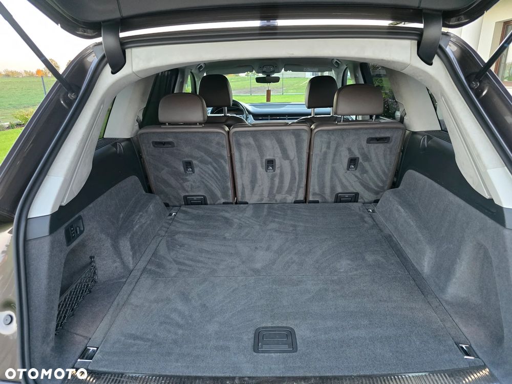 Audi Q7 - 19
