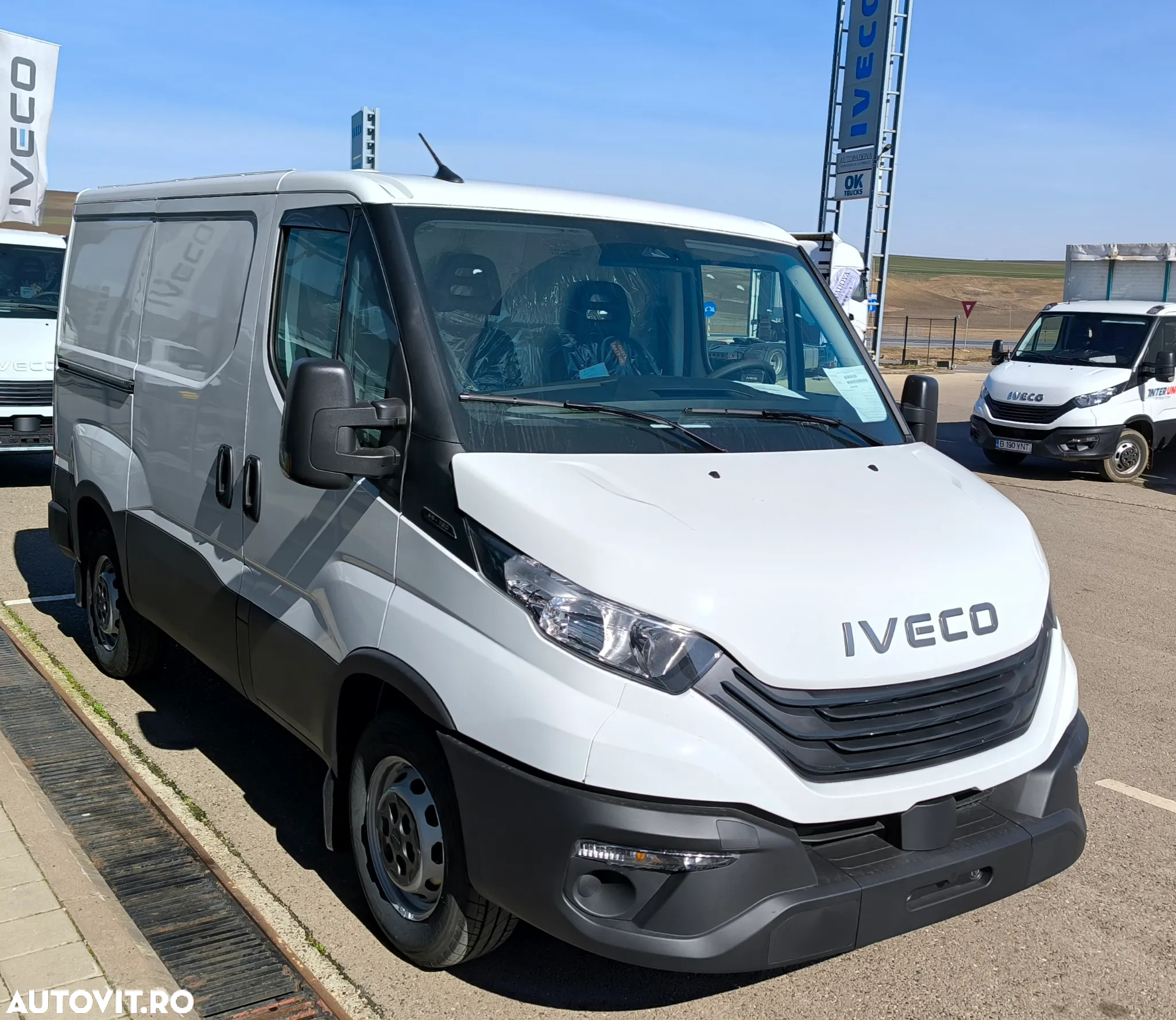 Iveco Iveco Daily - furgon 35S12V - 7mc - 2