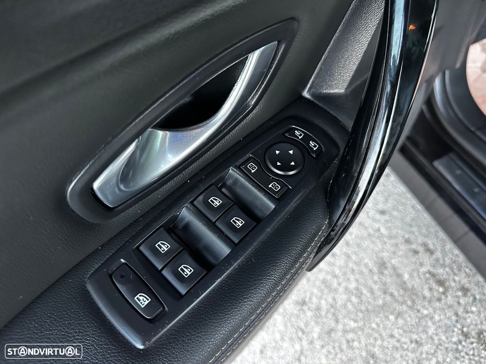 Renault Laguna Break 2.0 dCi Initiale Aut - 22