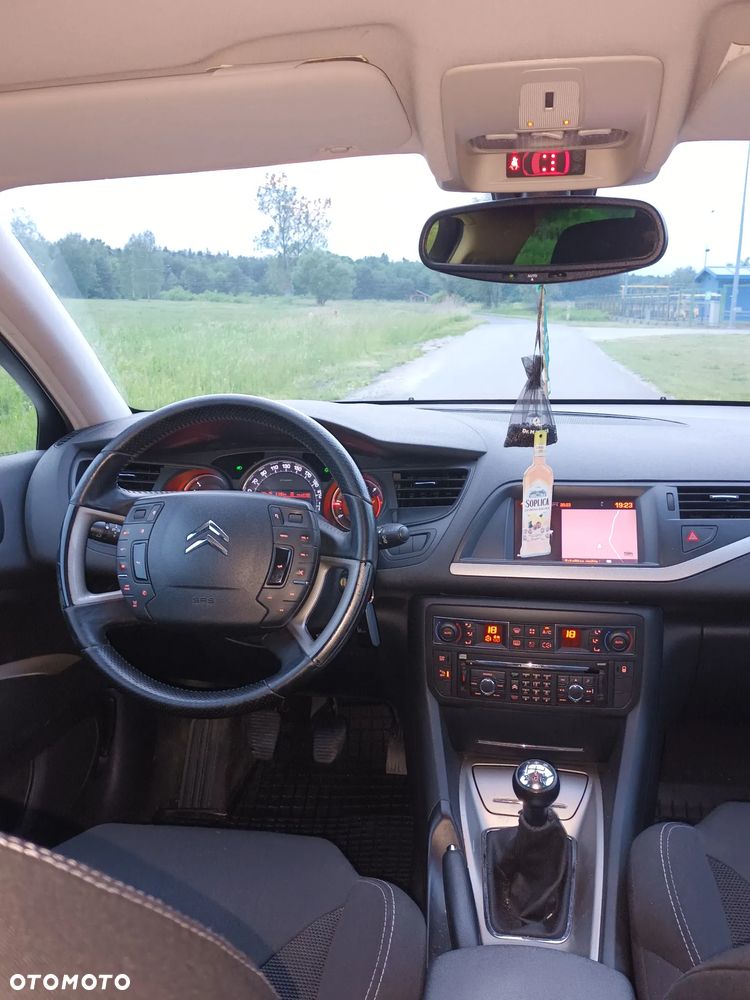 Citroën C5 1.6 HDi Attraction - 7