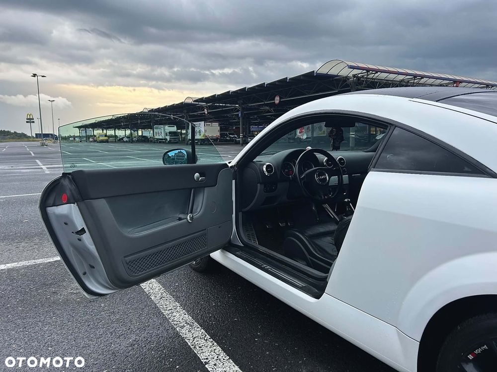 Audi TT Coupé 1.8T - 7