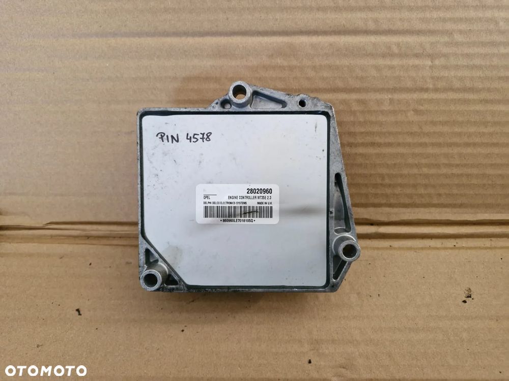 Sterownik silnika komputer Opel Astra H Zafira B 28020960 PIN
