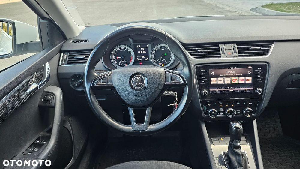 Skoda Octavia 2.0 TDI SCR Style DSG - 12