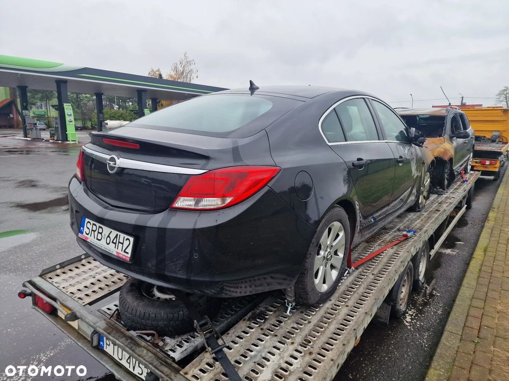 Opel Insignia sports tourer 2.0D 118kW 2011 Cały na części