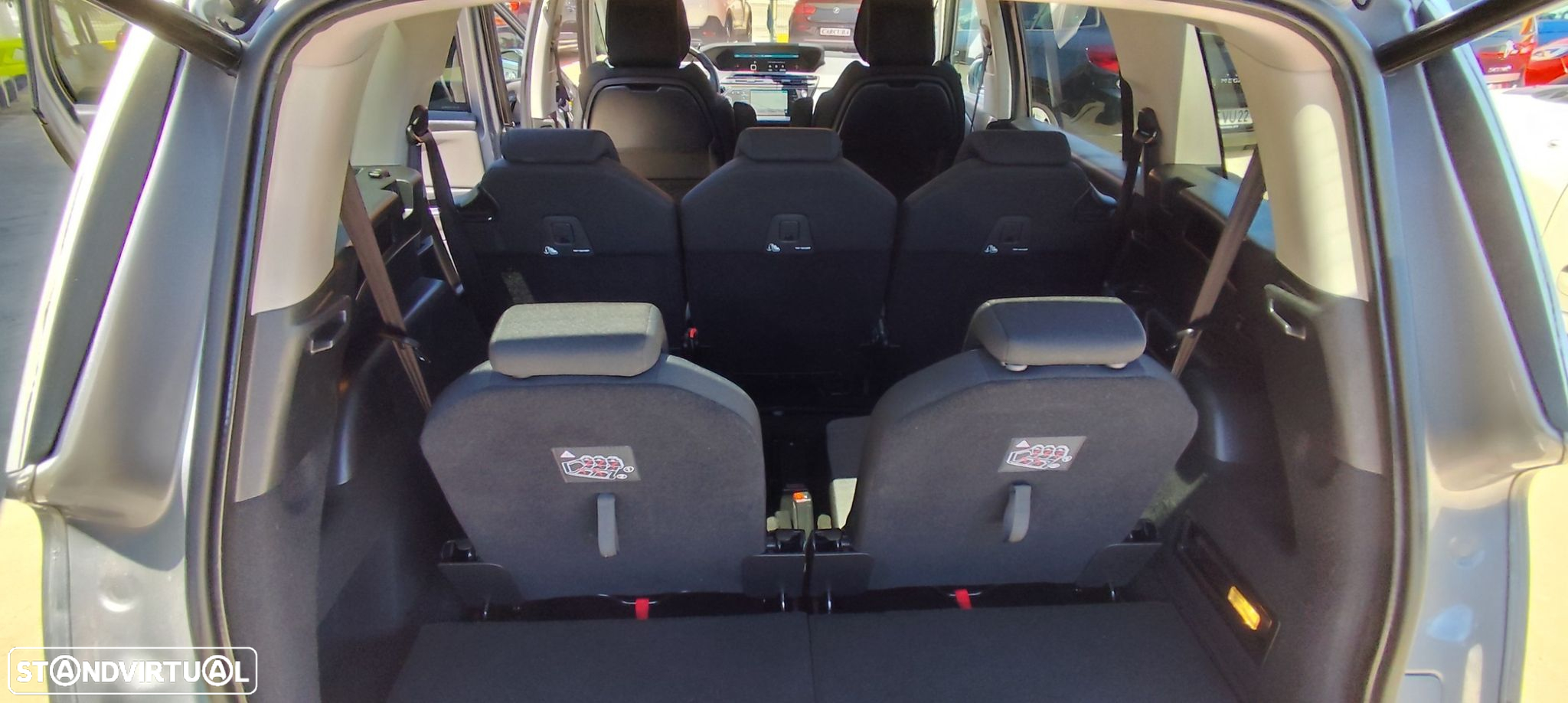 Citroën C4 Grand Picasso - 22