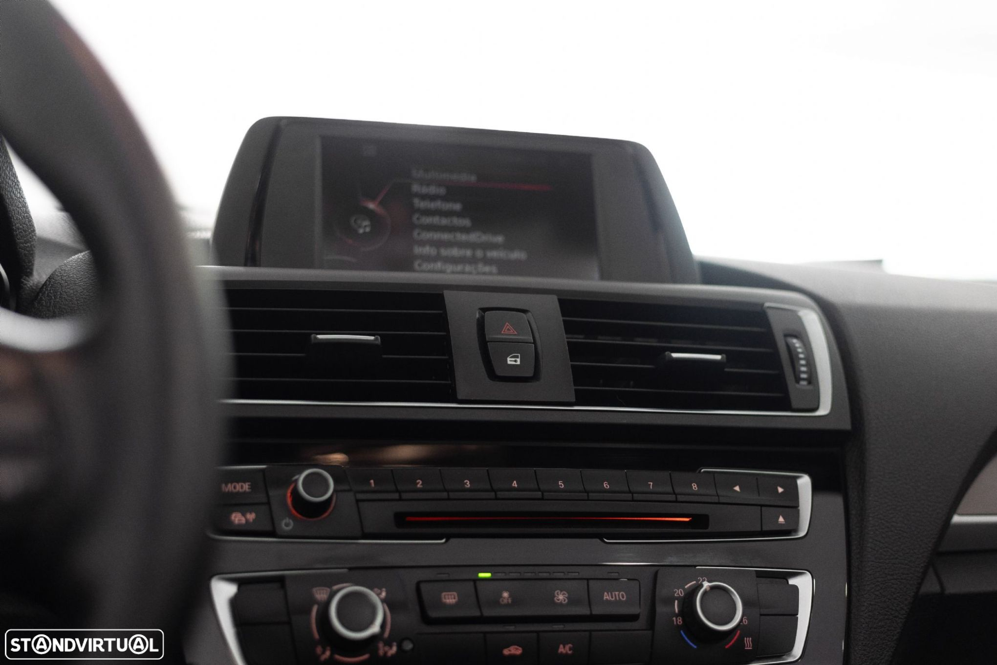 BMW 218 d Cabrio Line Sport - 46