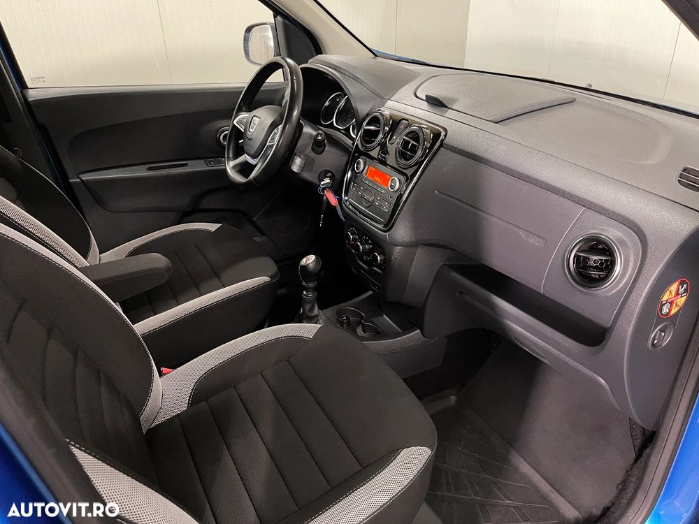 Dacia Lodgy 1.5 Blue dCi Stepway - 11