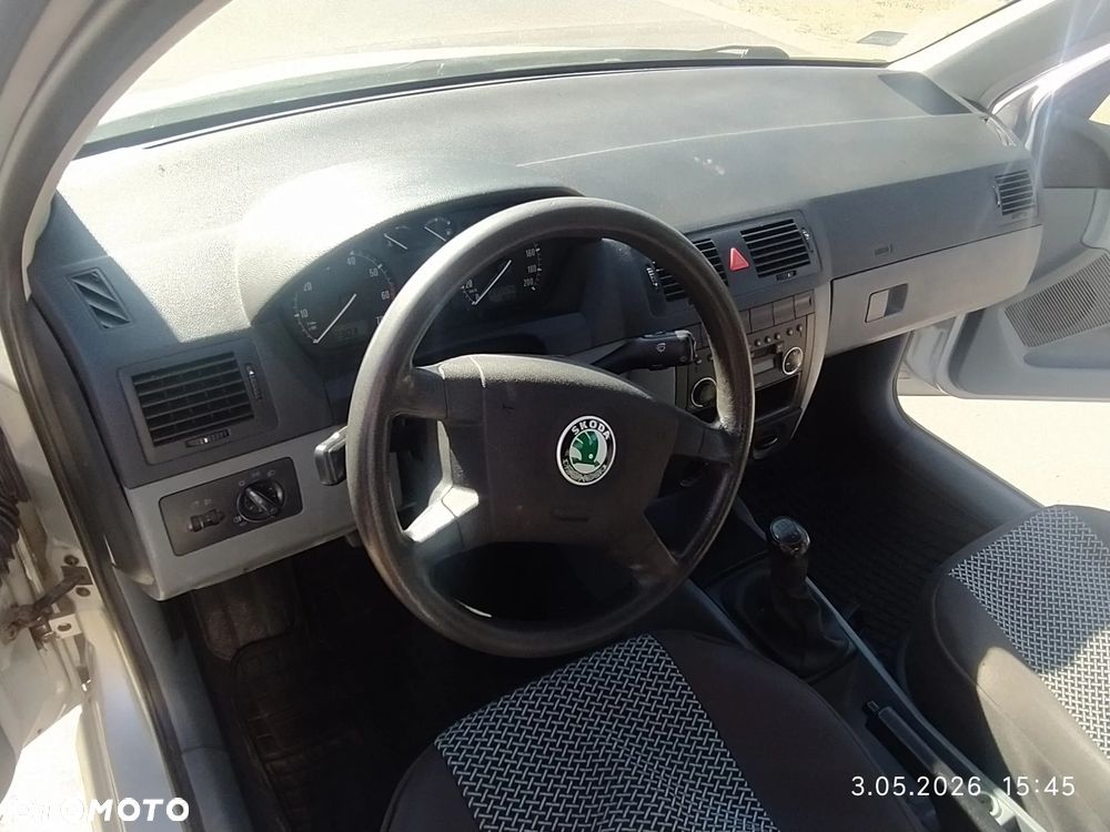 Skoda Fabia 1.4 16V Classic - 14