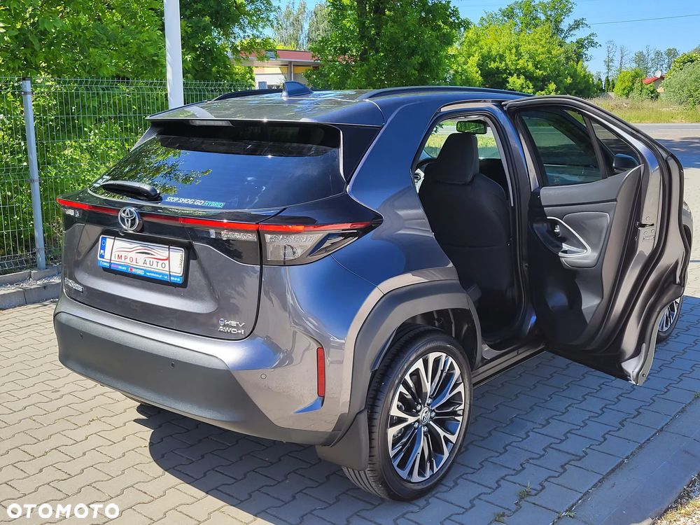 Toyota Yaris Cross Hybrid 1.5 Executive AWD - 11