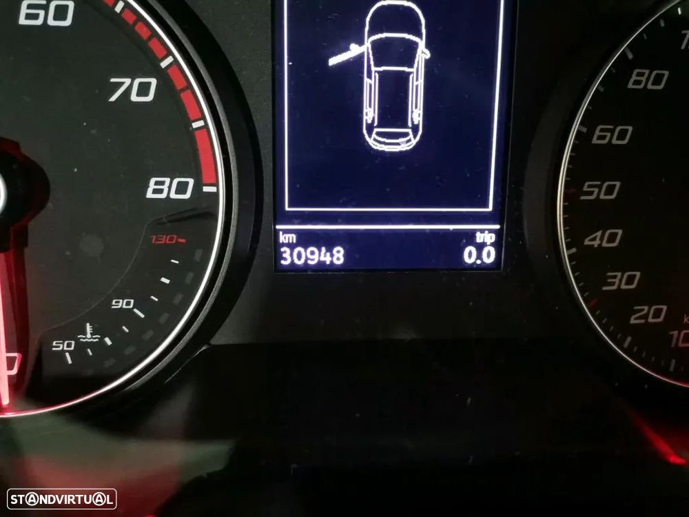 SEAT Arona 1.0 TSI FR - 6