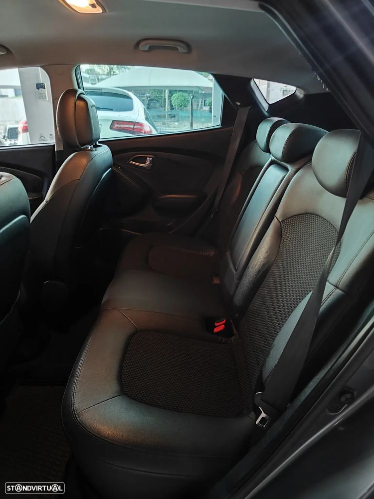 Hyundai ix35 1.7 CRDi VGT Blue Access - 15