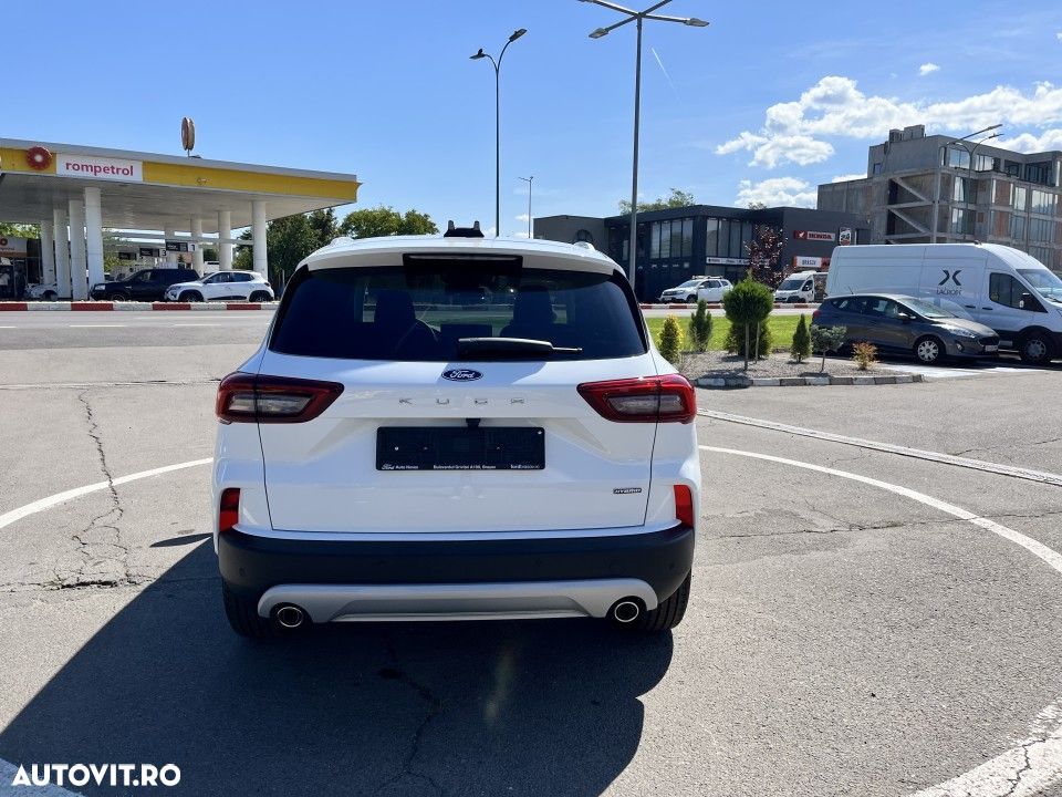 Ford Kuga - 8
