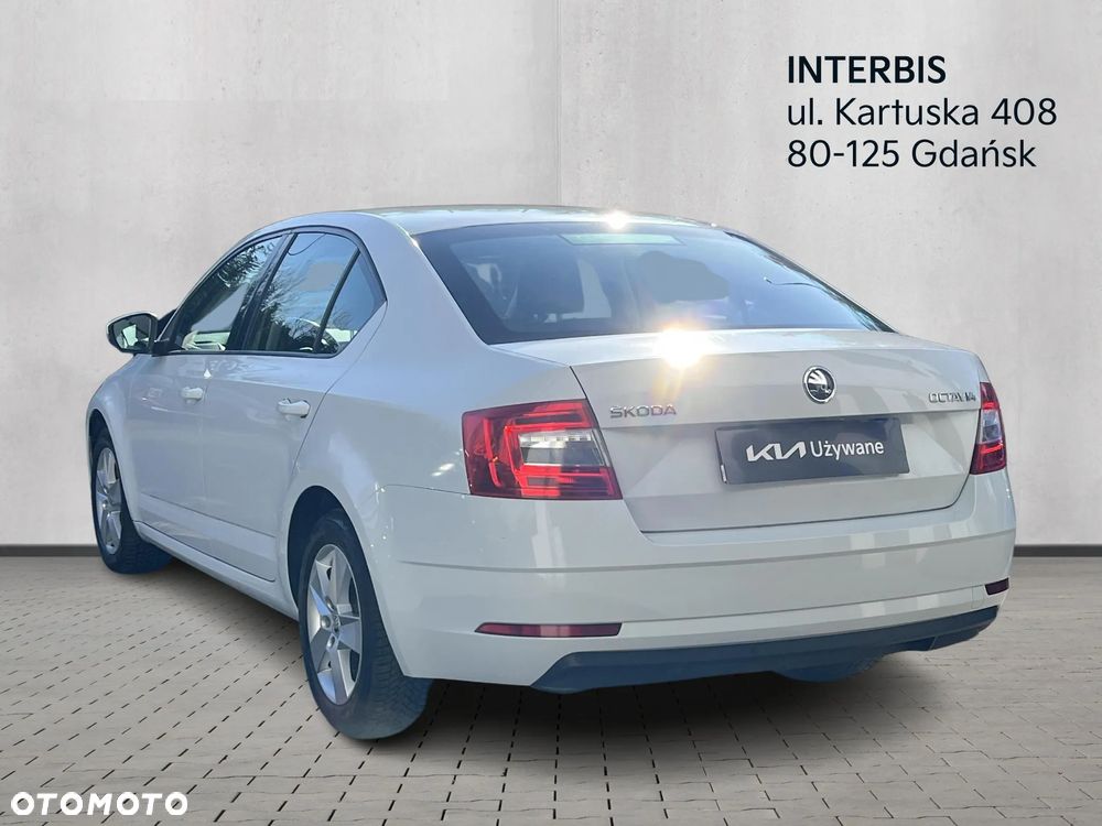 Skoda Octavia 2.0 TDI SCR Ambition DSG - 3